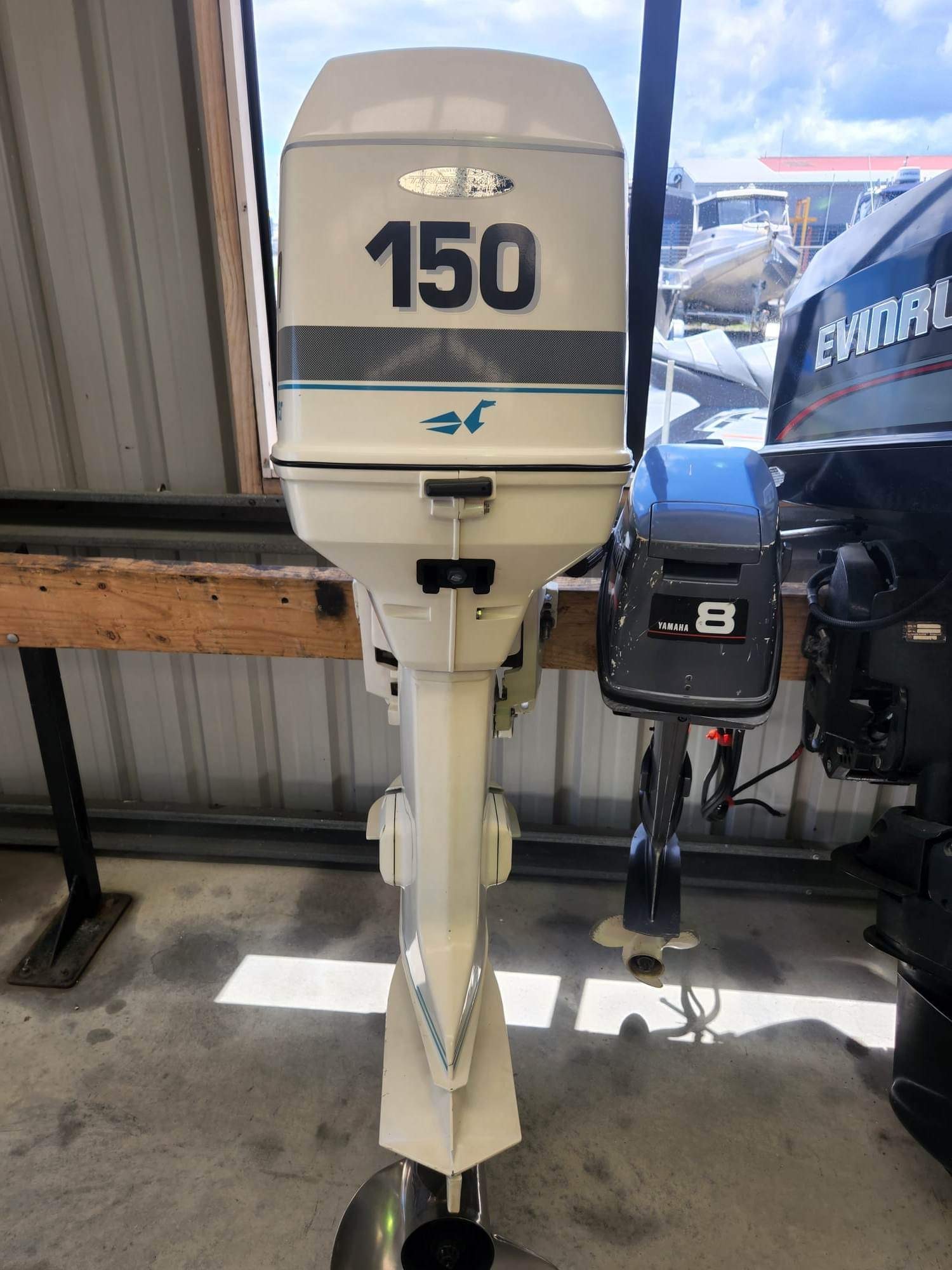 Johnson 150hp Peninsula Marine Ltd.Peninsula Marine Ltd.